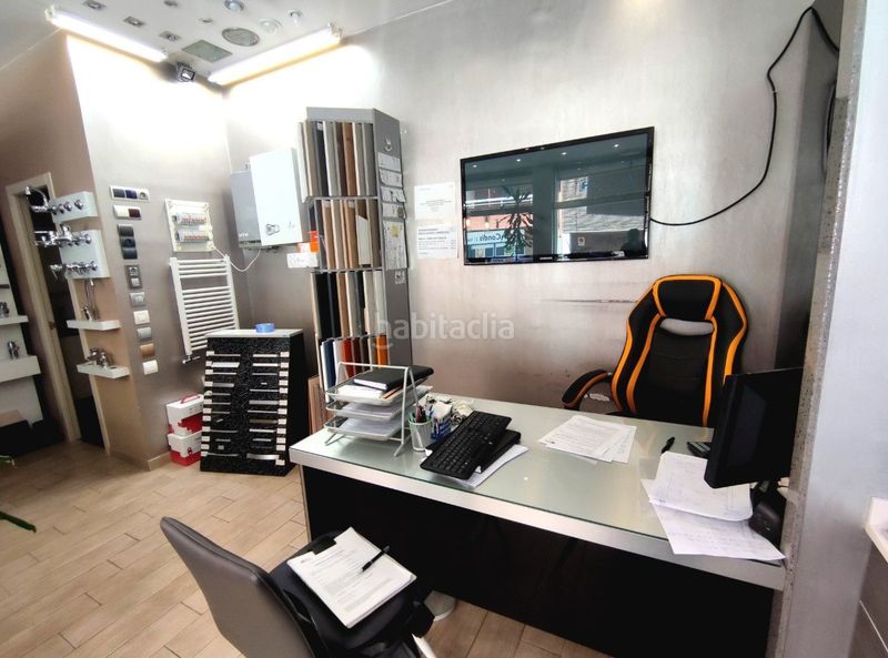 Foto 3eaff4a6-3b2f-42d9-b375-3c1b7c42c49d. Traspàs local comercial a Sant Andreu de Palomar Barcelona