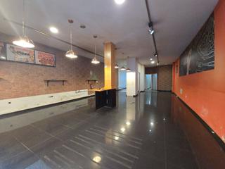 Rent Business premise in Centro. Centro
