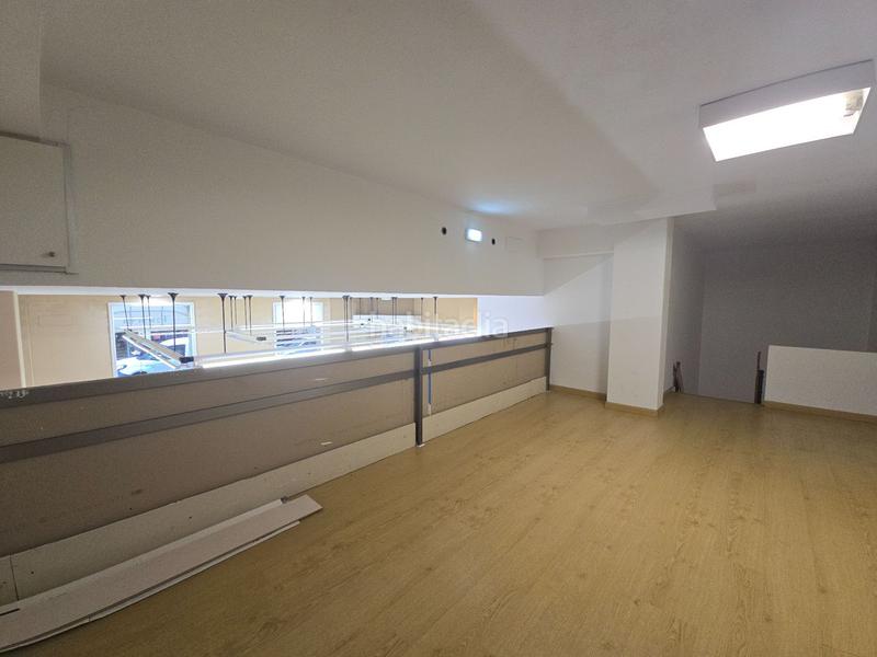 Foto fc0ba1c7-7e02-4840-9ce7-c7bdce2db26e. Alquiler local comercial 17 de agosto en Centro Gijón
