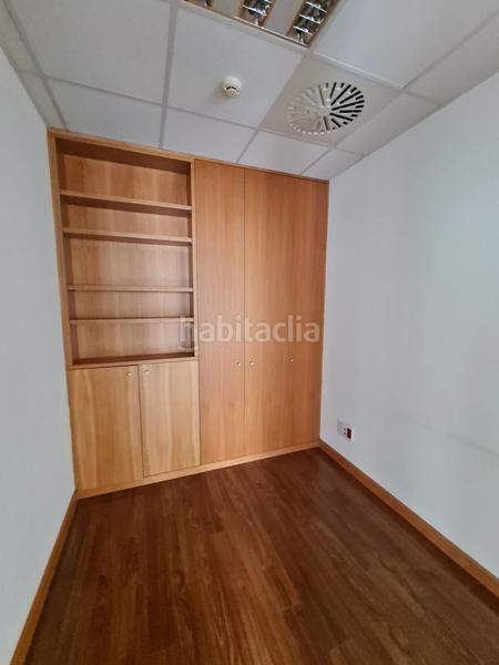 Foto f569a1e2-ae2e-4f9c-9a3d-76a1fa1d5d6b. Miete geschäftsraum in Viesques Gijón