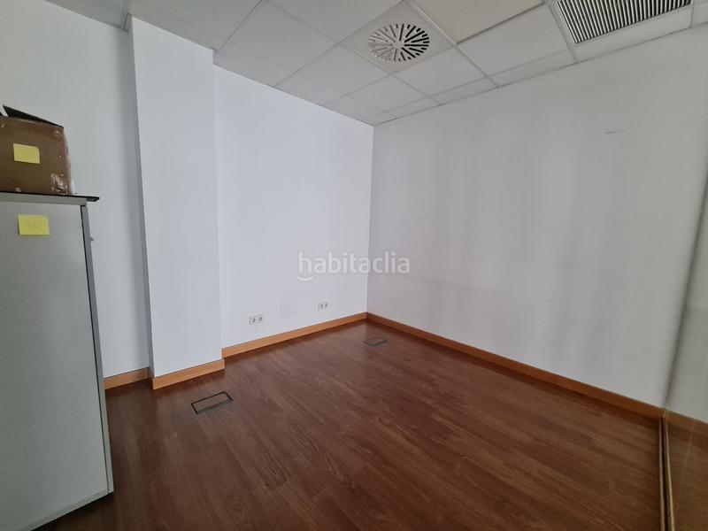 Foto 405821e8-8df4-448a-810e-09b9c17803b0. Rent business premise in Viesques Gijón