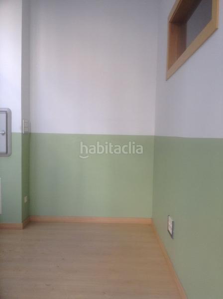 Foto 30f02fc9-01f6-4920-ad21-d9e0a0302b62. Rent business premise in Ceares Gijón