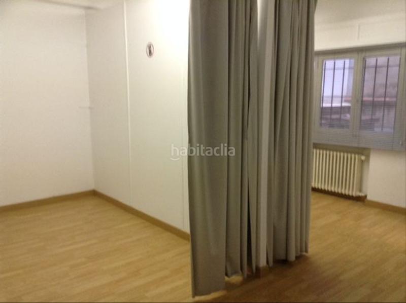 Foto a5392895-d6c8-4d07-a512-ec5bf0cb6946. Rent office space with heating in Centro Gijón