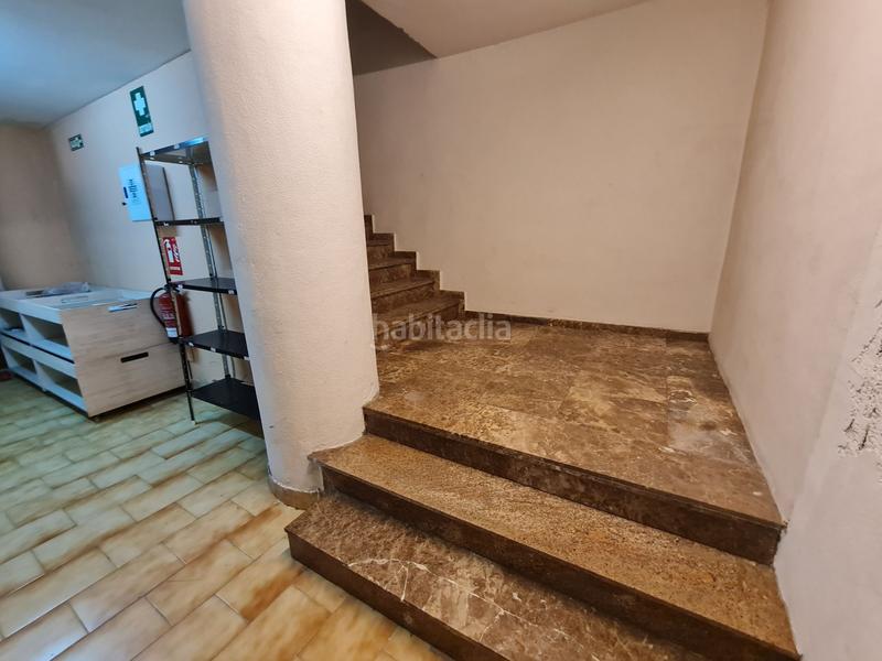 Foto 40ff52fb-6ec0-4b98-a868-46531a8dc4cd. Location local commercial dans Centro Gijón