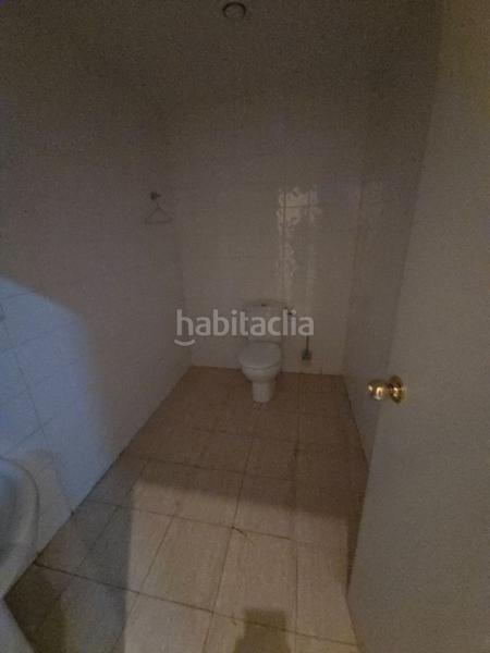 Foto 0049b4d1-86e6-4c62-8ef4-a4c4681f6686. Location local commercial dans La Calzada Gijón