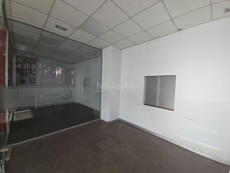 Foto 80414d51-ab3b-4699-8b90-c8f49c24cfcf. Rent business premise in La Calzada Gijón