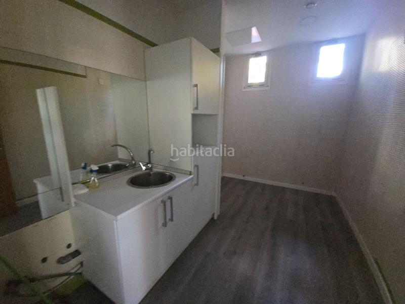 Foto 872de0eb-803d-49bd-a843-5a104caf47c1. Rent business premise in La Calzada Gijón