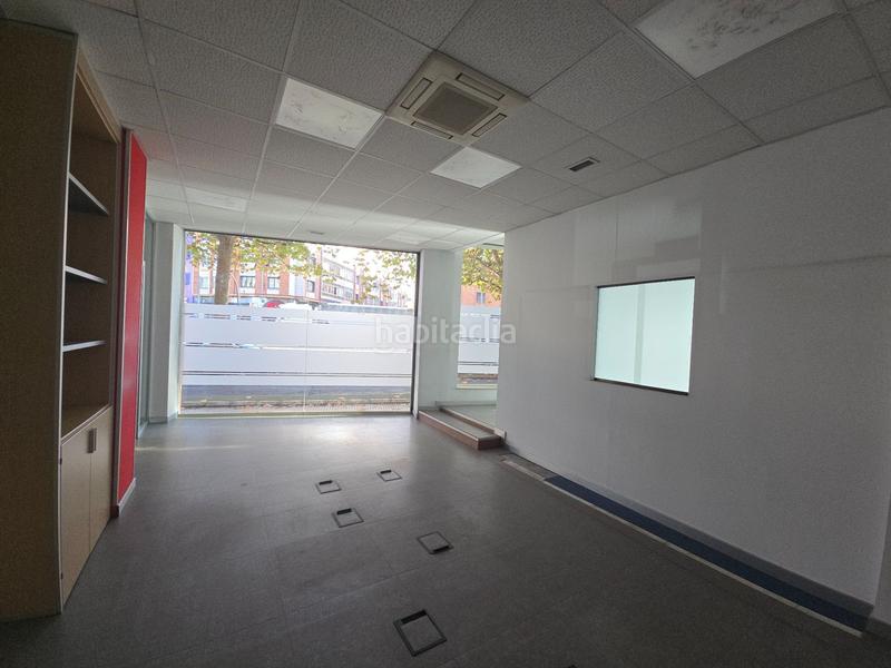 Foto b423cbd9-c6cd-4922-9a67-8962ff2c159f. Rent business premise in La Calzada Gijón