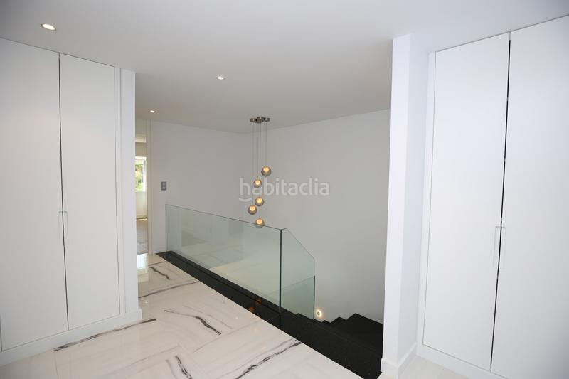 Foto 33d30711-6a7b-4074-96fa-f6f458446c6f. Maison jumelée avec chauffage piscine dans Nueva Andalucía centro Marbella