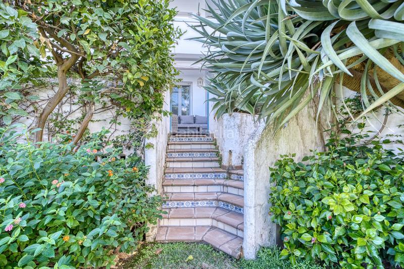 Foto 3ed2ad81-e1b2-4340-907b-b6f5cb94bb5b. Planta baixa amb aparcament piscina a La Carolina - Guadalpín Marbella