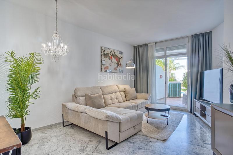 Foto 756aa0c9-eb69-44dd-a699-f1350f359390. Planta baixa amb aparcament piscina a La Carolina - Guadalpín Marbella