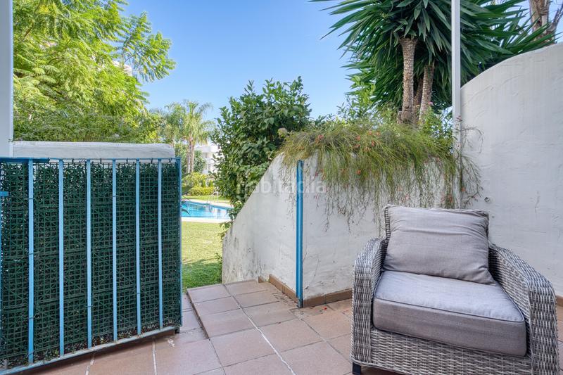 Foto c2d8572d-c49f-4194-a346-834148563fac. Planta baixa amb aparcament piscina a La Carolina - Guadalpín Marbella