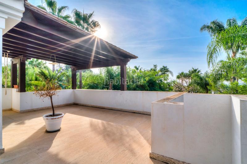 Foto 07b32f35-3423-4144-a03d-125750e8c686. Haus mit parking pool in lomas de Marbella club Marbella