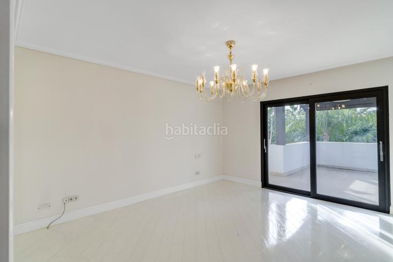 Foto 50920da3-7bb2-45aa-916a-9864dbcabfc0. Haus mit parking pool in lomas de Marbella club Marbella