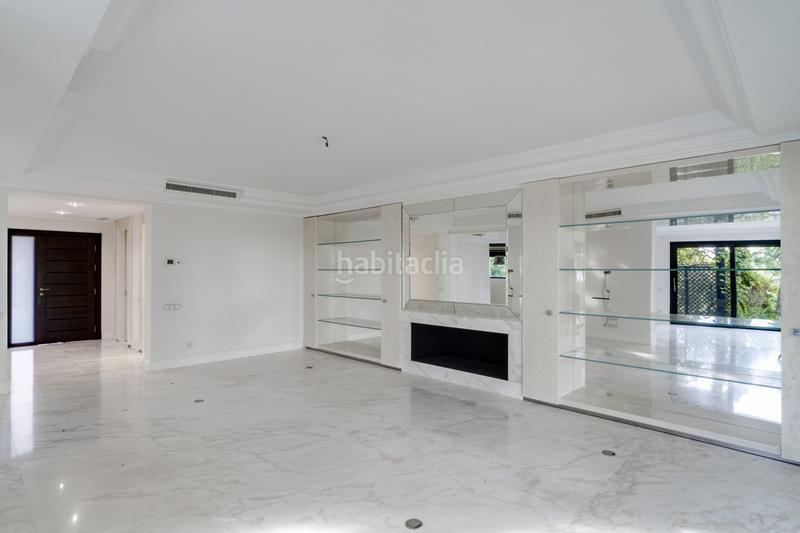 Foto b78471b2-8303-411d-8066-dd3feb319343. Haus mit parking pool in lomas de Marbella club Marbella