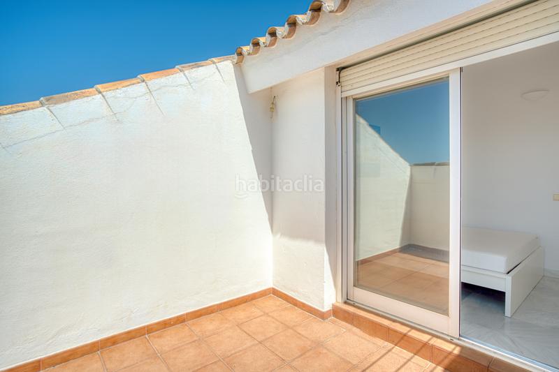 Foto d9219acf-e213-460c-9357-61555958a267. Attique avec parking piscine dans La Carolina - Guadalpín Marbella