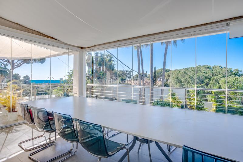 Foto 2f76b3c8-7520-48a0-ba19-653c24739253. House with parking pool in Elviria Marbella