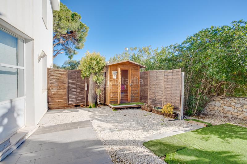 Foto ed4ebd26-8742-493c-9bb1-e5eab64d1a5d. House with parking pool in Elviria Marbella