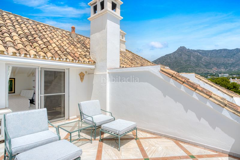 Foto c7bdfc4a-2d36-4a96-9820-de01284441d4. Àtic amb aparcament piscina a lomas de Marbella club Marbella