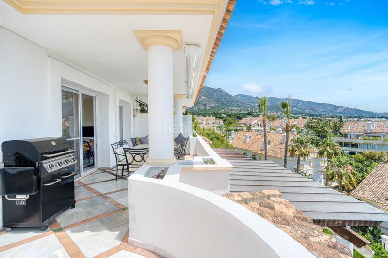 Foto 1dd14e59-2dac-43b3-94c7-a4a0623772b1. Attico con parcheggio piscina in lomas de Marbella club Marbella