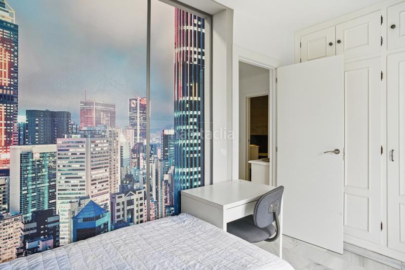 Foto 33adc7f0-827b-4e36-b403-97fe051b6e5d. Reihenhaus mit parking pool in Bel - Air Estepona