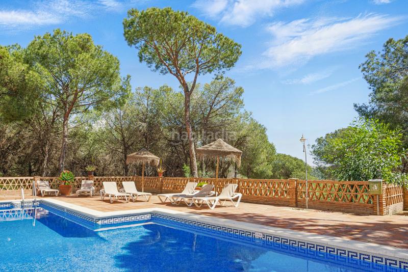 Foto bac5794c-b1b3-4dd7-a5fa-ef72efdee33f. Penthouse with parking pool in Aloha Marbella