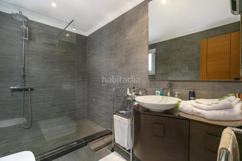 Foto 7e5e7055-a13f-409a-b2c3-4b1ebae778f3. Piccolo appartamento con parcheggio piscina in lomas de Marbella club Marbella