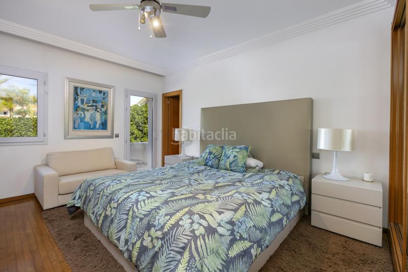 Foto abeb28fd-f2f3-4327-938a-f3d12750f80d. Piccolo appartamento con parcheggio piscina in lomas de Marbella club Marbella
