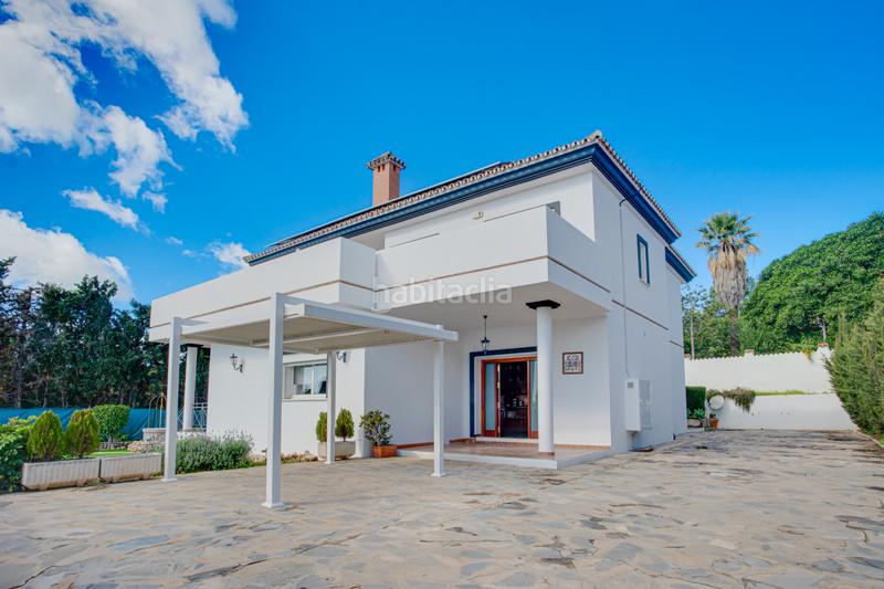 Foto 09feee81-19d2-42c2-b113-467dfc905200. House with parking pool in Valdeolletas - Las Cancelas - Xarblanca Marbella