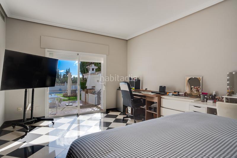 Foto 111175cb-d224-4f14-90d4-49fe1931f611. House with parking pool in Valdeolletas - Las Cancelas - Xarblanca Marbella