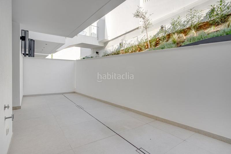Foto befbd997-1541-481f-a2c9-1db42615f36c. Planta baixa amb aparcament piscina a Cabopino - Artola Marbella