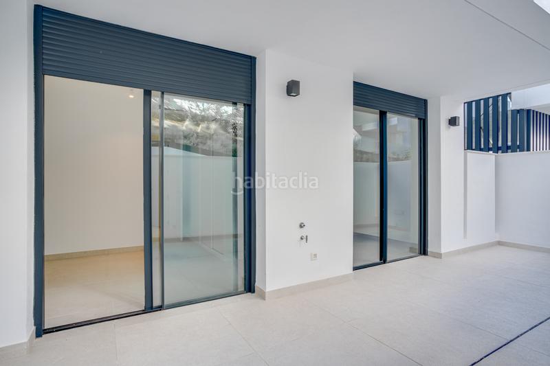 Foto e7cb3593-5922-44b8-aad2-329358c4a7e7. Planta baixa amb aparcament piscina a Cabopino - Artola Marbella