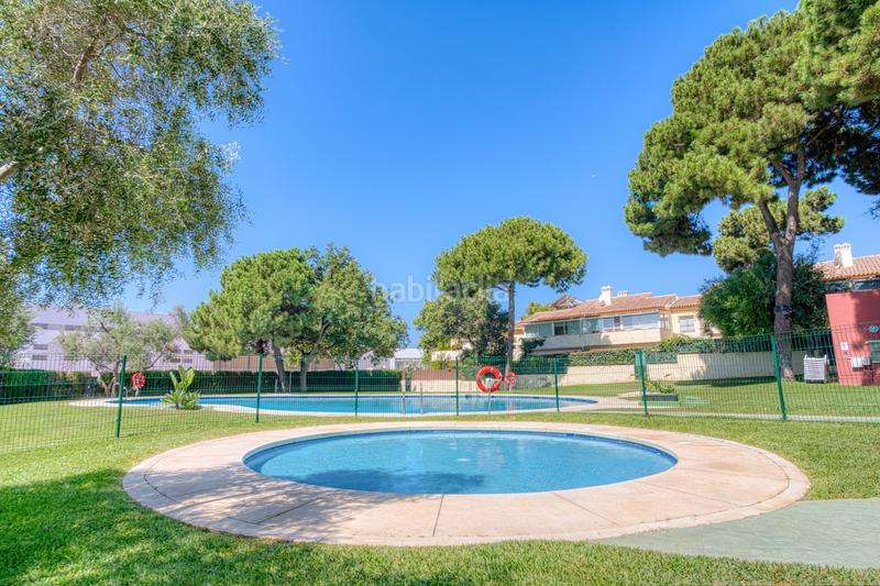 Foto 90ba228c-b99a-411d-8942-02bc5b4feb7e. Erdgeschoss mit parking pool in Elviria Marbella