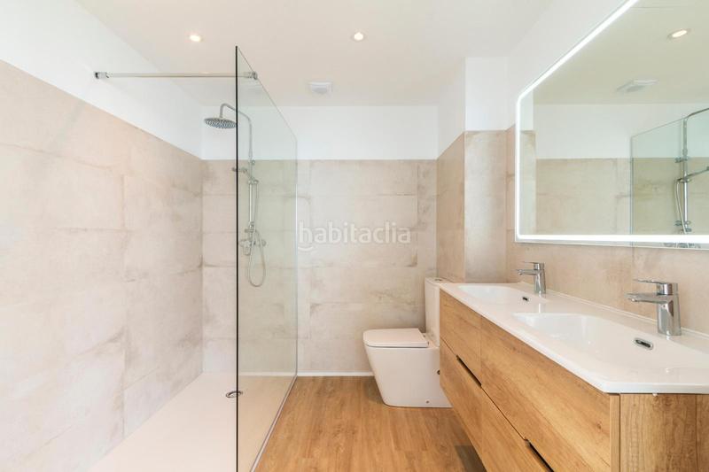 Foto 952ffee1-16ff-48b7-b30b-bd828d926687. Àtic amb aparcament a Centro Estepona