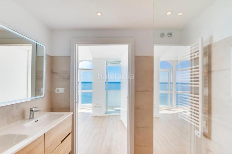 Foto d049ce0c-22dc-4531-8009-176cfba52477. Àtic amb aparcament a Centro Estepona