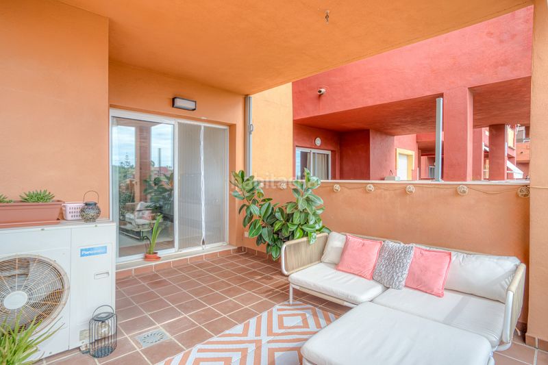 Foto 6b700236-8c31-4448-8d24-14009aaf77f6. Apartament amb aparcament piscina a reserva de Marbella Marbella