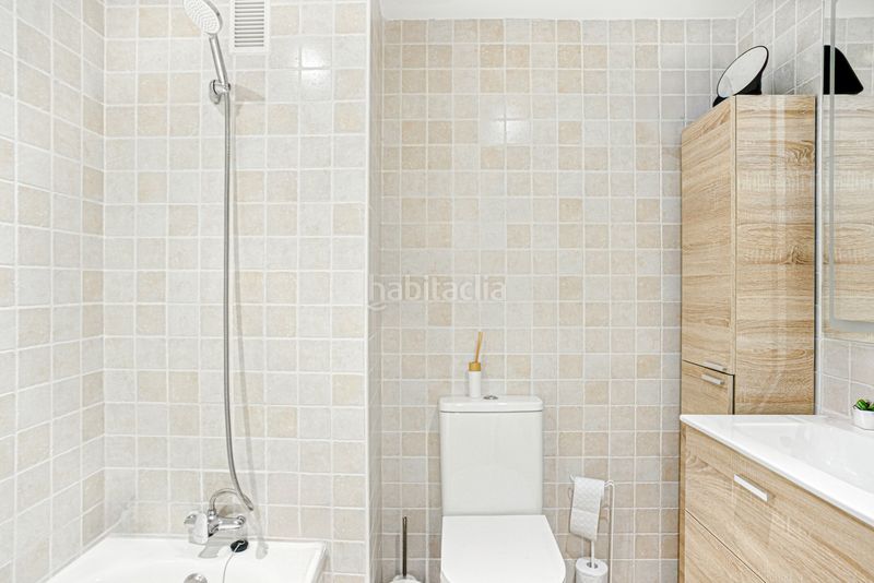 Foto b9ef4644-addb-4dd7-9d09-3b53c9b17425. Apartament amb aparcament piscina a reserva de Marbella Marbella