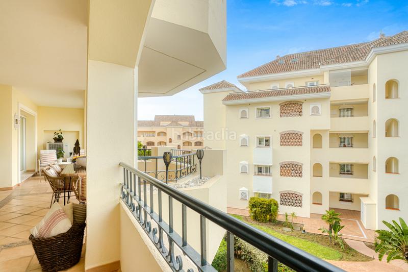 Foto 09bac5b7-ccaf-43e9-b60e-c0bf9d2ebafe. Apartment with parking pool in Romana Playa Marbella