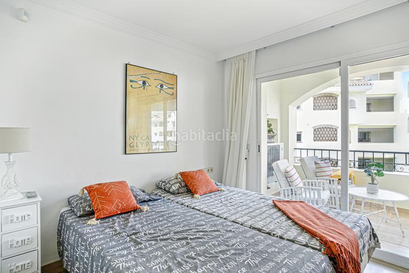 Foto bb318f50-9d9d-4dbf-8bfb-8db5e5ef29da. Apartment with parking pool in Romana Playa Marbella