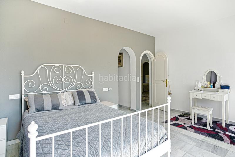 Foto 617dee5a-1769-4571-a7d3-cf4922467be8. Casa amb aparcament piscina a Hacienda Las Chapas Marbella