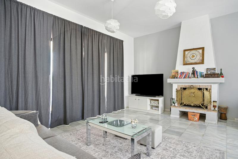 Foto 8eed9e9e-67f5-4c6d-afdf-592c528f601e. Casa amb aparcament piscina a Hacienda Las Chapas Marbella