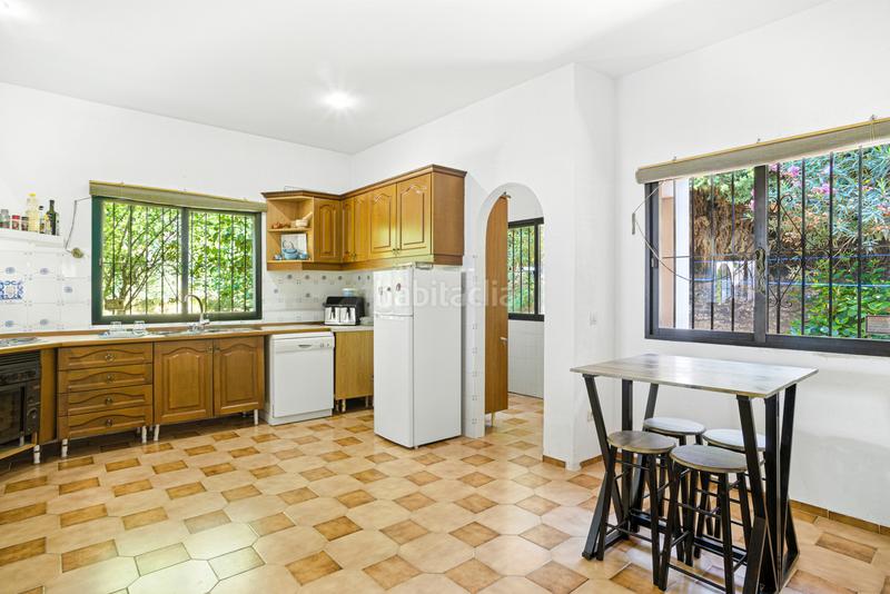 Foto cd541d81-dcce-4368-a5d5-b080d5bd19ec. Casa amb aparcament piscina a Hacienda Las Chapas Marbella