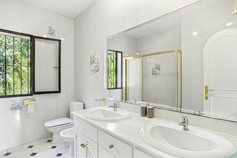 Foto d1316b04-9205-4e87-8568-dcd762469e75. Casa amb aparcament piscina a Hacienda Las Chapas Marbella