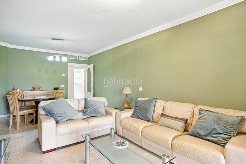 Foto 64239ab7-9963-4d17-a86d-01d93e8de66d. Piano terra con parcheggio piscina in Santa María Marbella