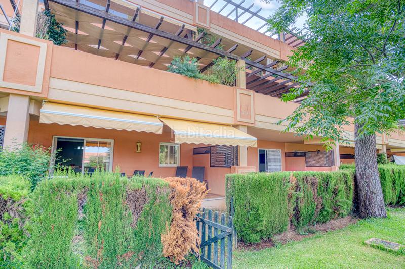 Foto cb225527-5739-43d5-a41c-390424e01b26. Piano terra con parcheggio piscina in Santa María Marbella