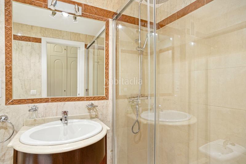 Foto d883a9c3-034d-4606-8511-f1e03311a799. Piano terra con parcheggio piscina in Santa María Marbella