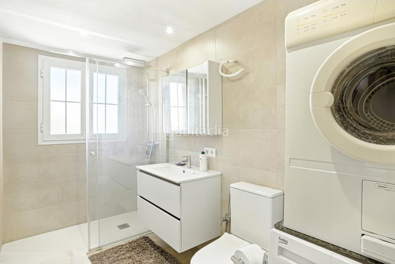 Foto 32b040d6-7726-4b3c-89c0-4e2a15f41f7d. Apartament amb aparcament piscina a Los Naranjos Marbella