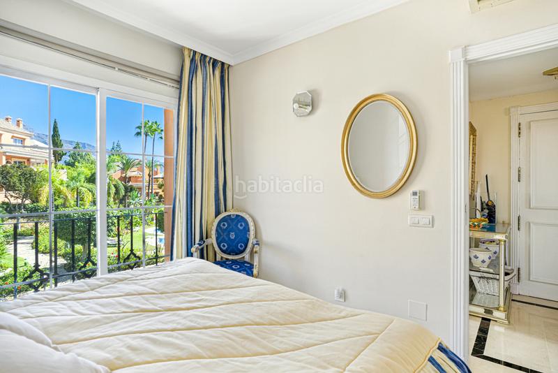 Foto 7adc169d-cabb-4a0c-8c74-336c5d0e46d5. Apartament amb aparcament piscina a Los Naranjos Marbella
