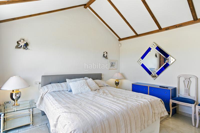 Foto b4711ede-571d-45cc-bee0-84edcea06895. Apartament amb aparcament piscina a Los Naranjos Marbella