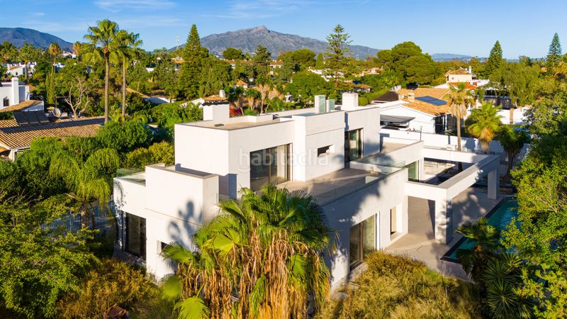 Foto 5d390896-37f0-49e8-b96a-448de1c09706. Casa amb aparcament piscina a Guadalmina Baja Marbella